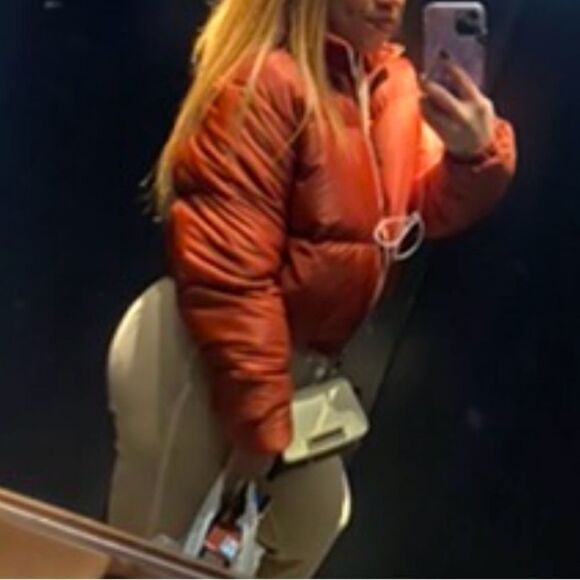 Wednesday's Girl cropped padded jacket In Rust Size Medium - Picture 4 of 7